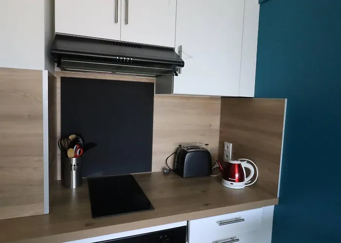 à - 4 Pers, Proche Marché, Balcon, Ascenseur, équipements Bébé - Fr-1-738-13 Apartamento