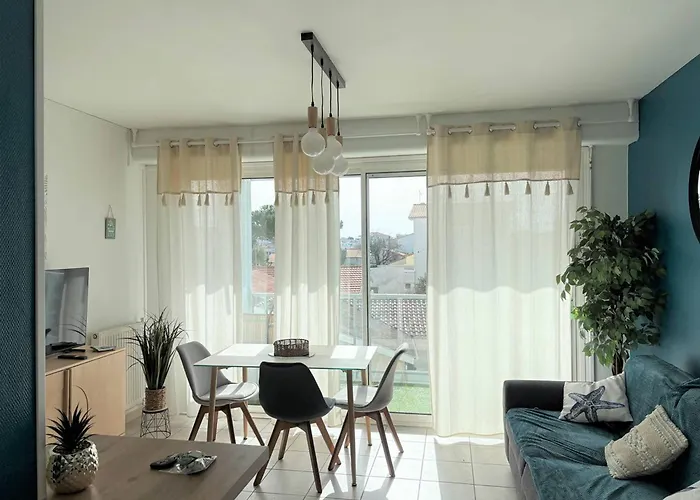 A - 4 Pers, Proche Marche, Balcon, Ascenseur, Equipements Bebe - Fr-1-738-13 Apartman Royan